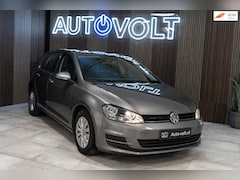 Volkswagen Golf - 1.2 TSI Trendline