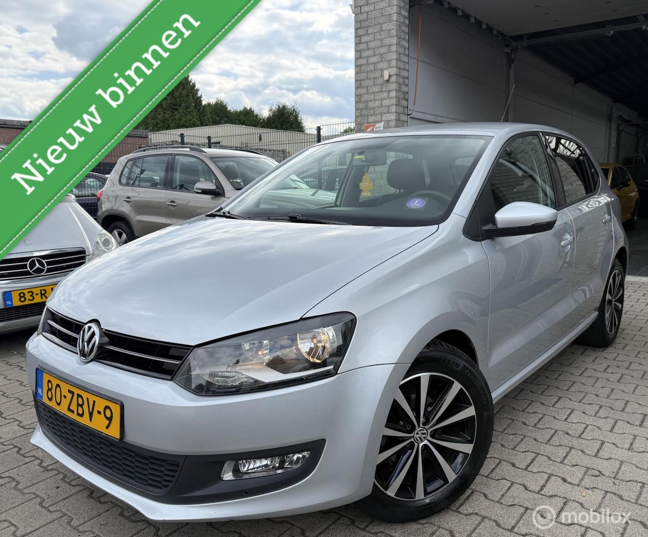 Volkswagen Polo - 1.2 TSI BlueMotion / 5DRS / Navi / Sport.V - AutoWereld.nl