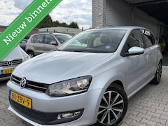 Volkswagen Polo - 1.2 TSI BlueMotion / 5DRS / Navi / Sport.V