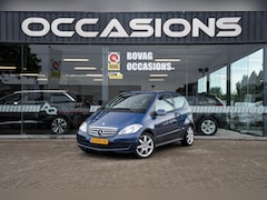 Mercedes-Benz A-klasse - 150 Classic LEDER-STOF/ LM 17 INCH/ TELEFOON VOORB