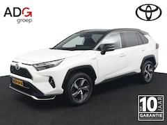 Toyota RAV4 - 2.5 Plug-in Hybrid AWD Dynamic | Trekhaak 1500 KG | Stoelverwarming | Stuur en Voorruit ve
