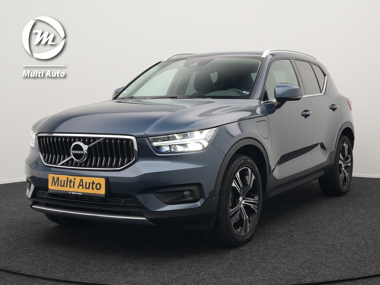 Volvo XC40 - T4 Recharge Inscription Plug In Hybrid 211PK PHEV | Panodak | Adaptive Cruise | Lederen be - AutoWereld.nl