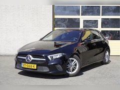 Mercedes-Benz A-klasse - 180 Automaat 5drs Business Solution BJ2019 Lmv 16" | Led | Pdc | Navi | Achteruitrijcamera