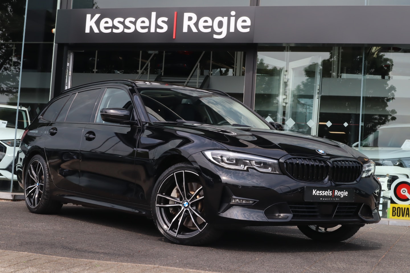 BMW 3-serie Touring - 330e Sport Line Panoramadak Live Cockpit Navi ACC - AutoWereld.nl