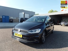 Volkswagen Golf Sportsvan - 1.5 TSI ACT AUTOMAAT TREKHAAK 2020
