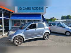 Daihatsu Terios - 1.5-16v 4X4 Leer Ac Luxe