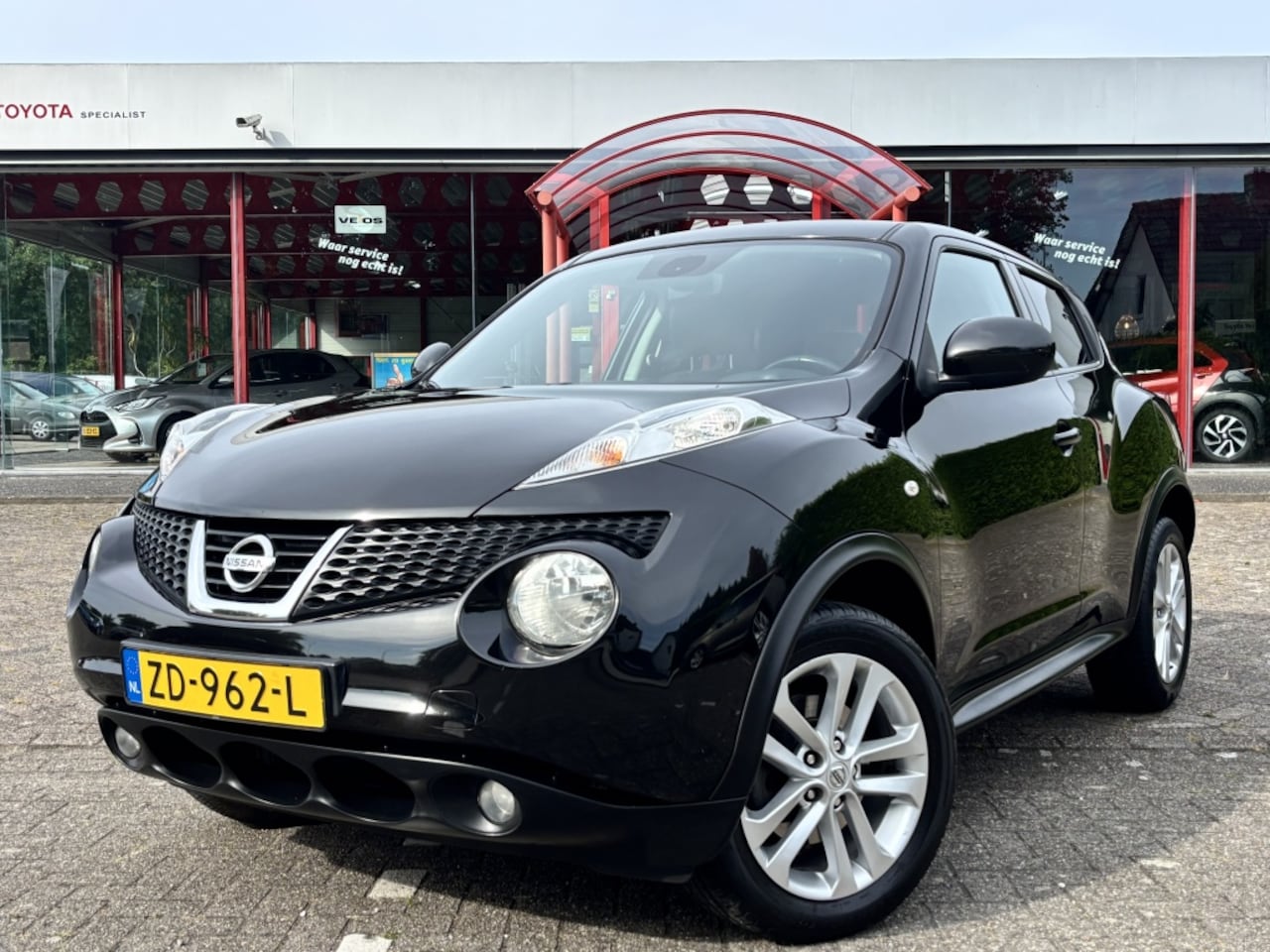 Nissan Juke - 1.6 DIG-T Urban Premium | 190 PK | Navigatie | Leder | 17'' - AutoWereld.nl
