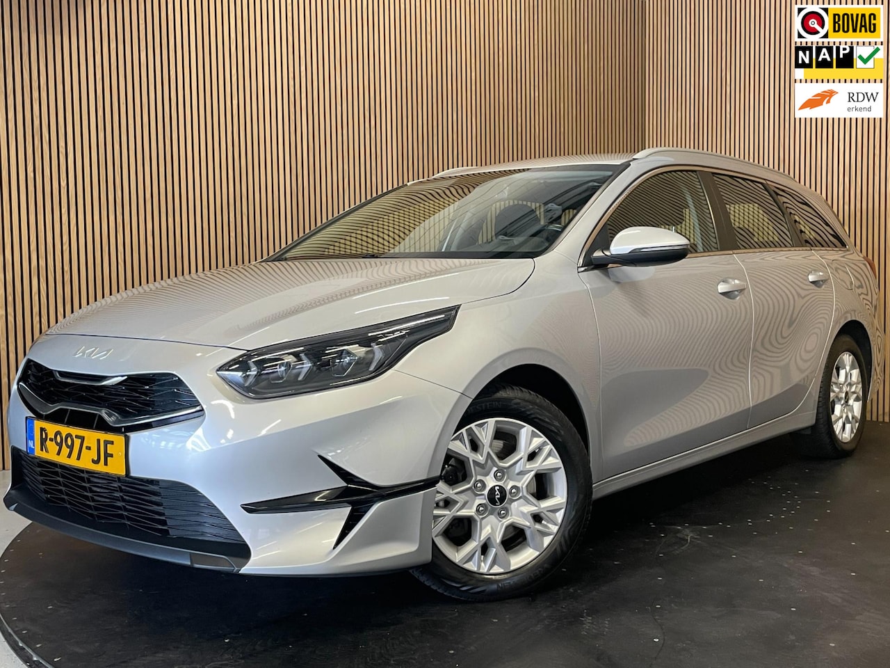 Kia Cee'd Sportswagon - Ceed 1.0 T-GDi DynamicLine|120PK|CARPLAY|CAMERA|CLIMA|CRUISE|LANE-ASSIST|NL-AUTO|NAP|INCL. - AutoWereld.nl
