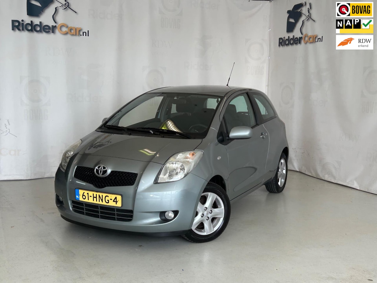 Toyota Yaris - 1.3 VVTi Luna MMT|AUTOMAAT|NAP|2E EIG|TREKHAAK|PARK SENS|AIRCO - AutoWereld.nl