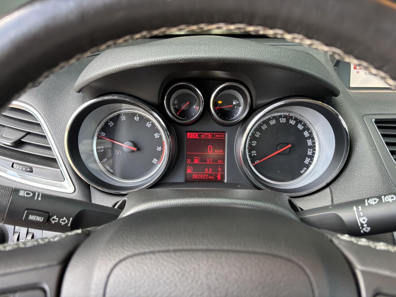 Opel Mokka - 1.6 Selection Airco/ Stoel + Stuurwiel verwarming/ Trekhaak/ Navigatie!!