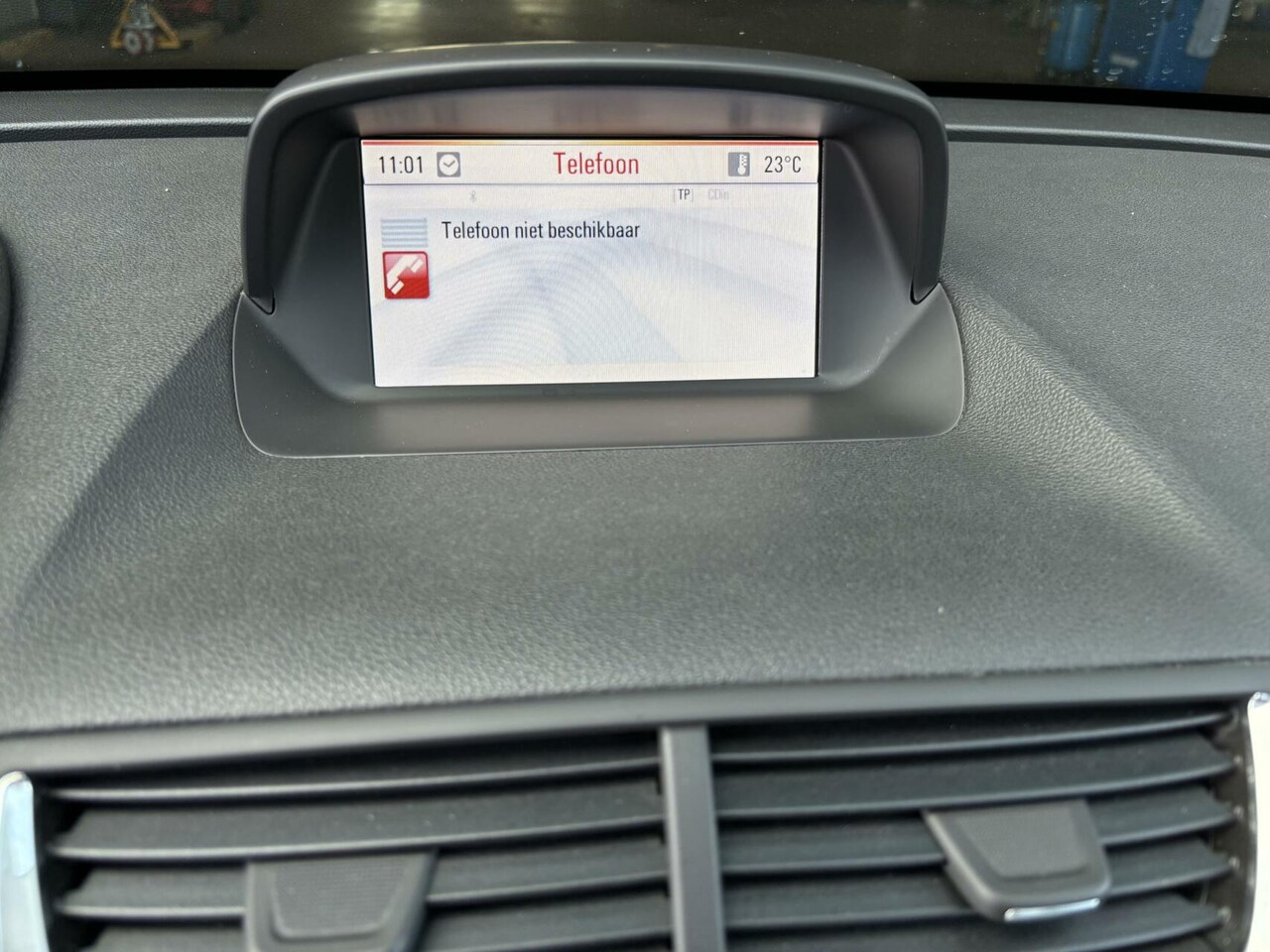 Opel Mokka - 1.6 Selection Airco/ Stoel + Stuurwiel verwarming/ Trekhaak/ Navigatie!!