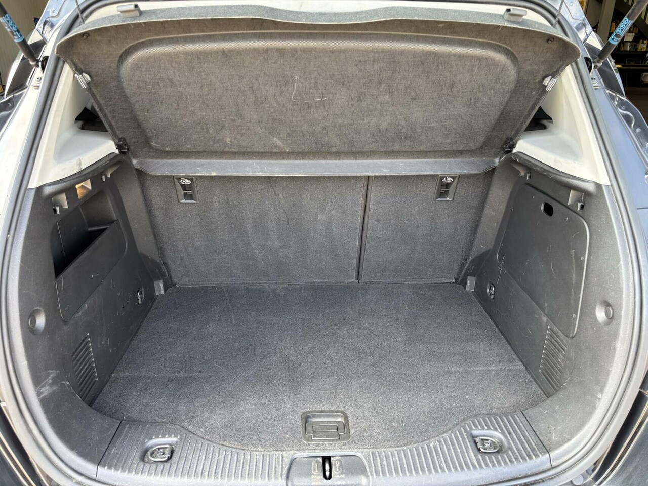 Opel Mokka - 1.6 Selection Airco/ Stoel + Stuurwiel verwarming/ Trekhaak/ Navigatie!!
