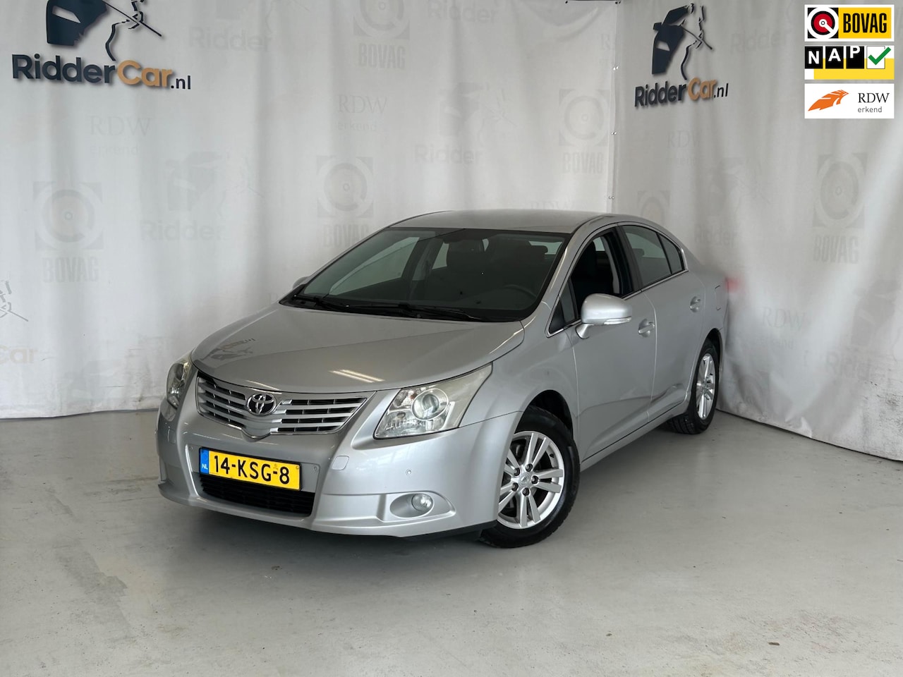 Toyota Avensis - 1.8 VVTi Dynamic|AUTOMAAT|NAP|CRUISE|PARK SENS|BLUETOOTH| - AutoWereld.nl