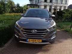 Hyundai Tucson - 1.6 GDi 132pk Comfort bij Vakgarage® prijs rijklaar, met 12 maanden Bovag garantie