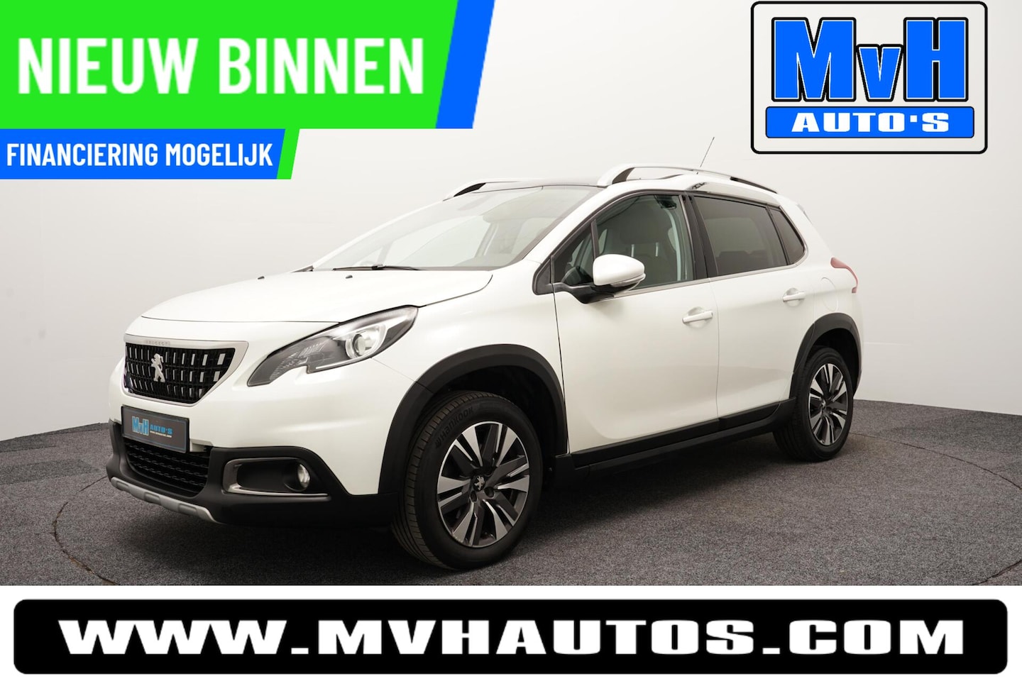 Peugeot 2008 - 1.2 PureTech Allure|PANO|JBL|CLIMA|TREKH|CARPLAY - AutoWereld.nl