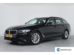 BMW 5-serie Touring - 520i Business Edition Plus | 1e Eigenaar | Laser Light | Trekhaak | Comfort Stoelen | Lede