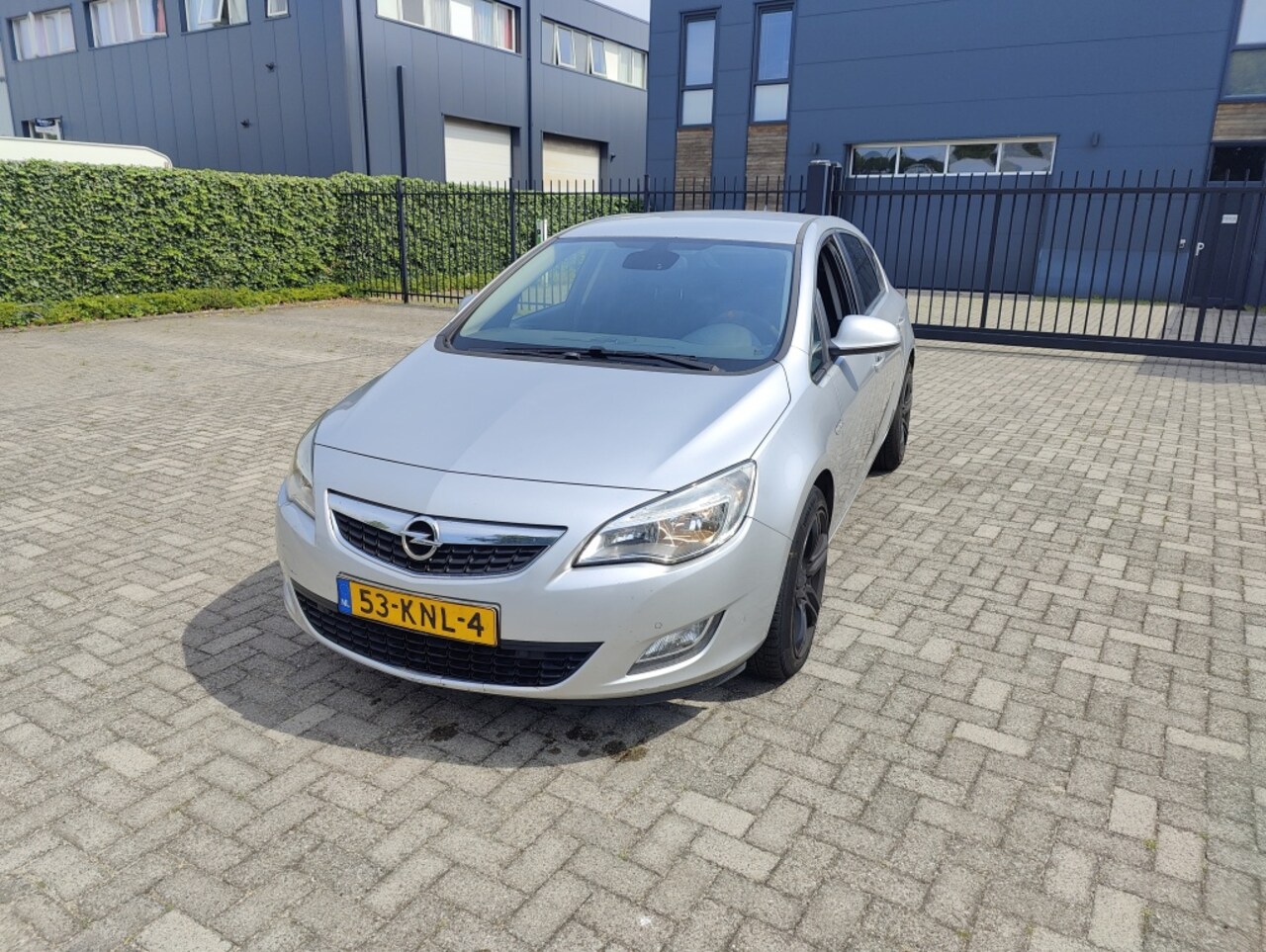 Opel Astra - 2.0 CDTi Edition Bj 2010 Automaat - AutoWereld.nl