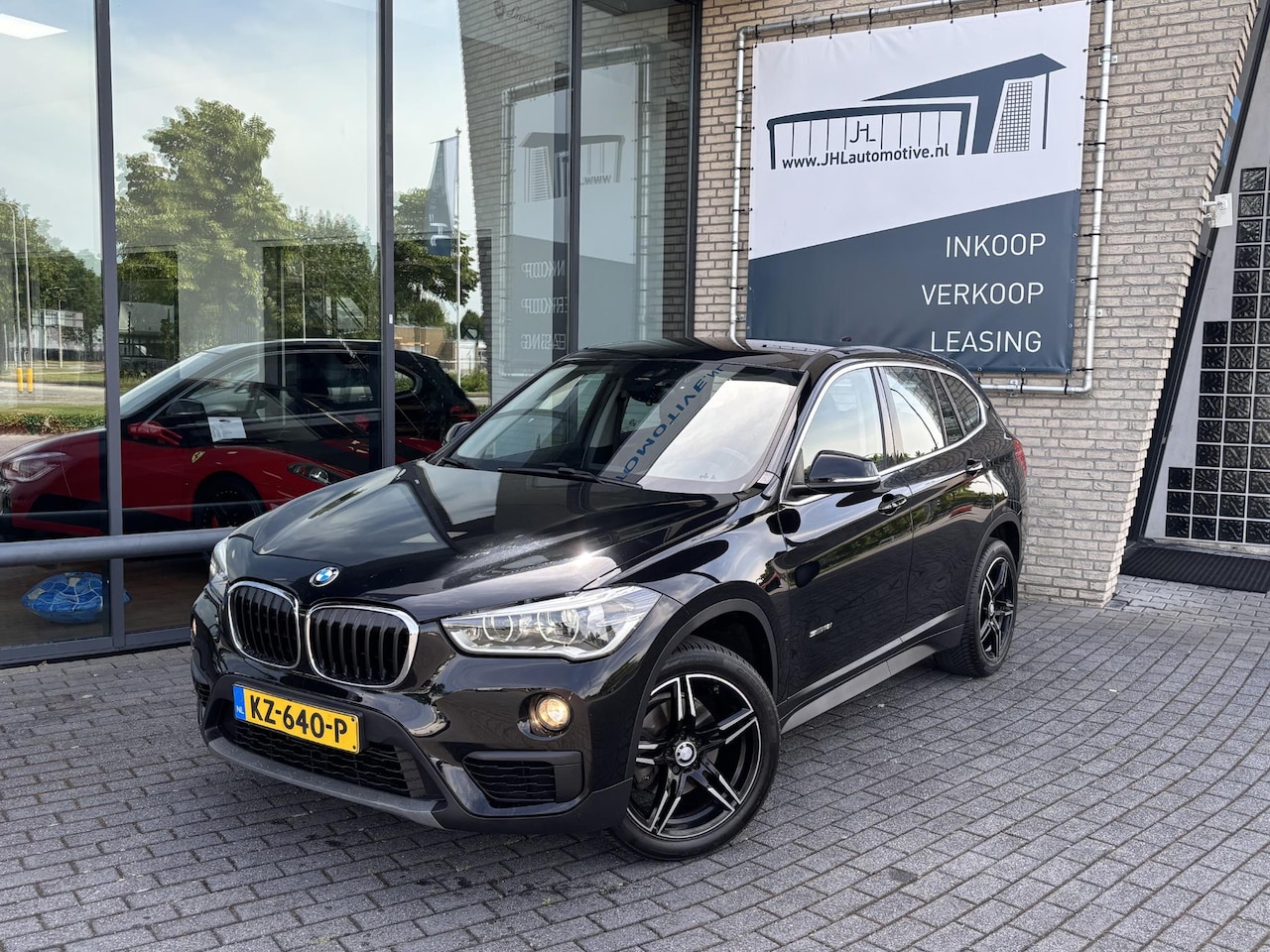 BMW X1 - sDrive18i Centennial Executive*NAVI*SPORTSTOEL*ECC - AutoWereld.nl