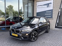 BMW X1 - sDrive18i Centennial Executive*NAVI*SPORTSTOEL*ECC