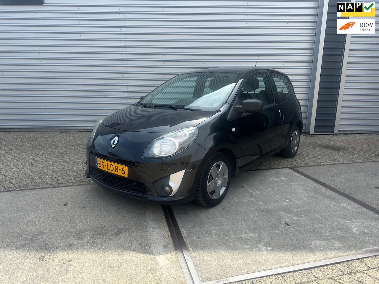 Renault Twingo - 1.2-16V Authentique airco - AutoWereld.nl