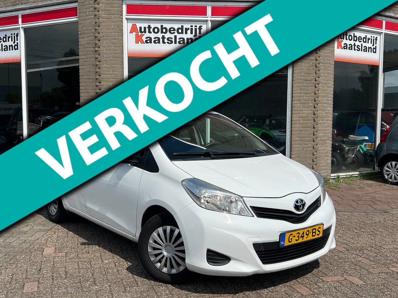 Toyota Yaris - 1.0 VVT-i Trend 5 Deurs - Zie foto's - 2013 - AutoWereld.nl