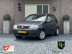 Fiat Punto - 1.2 Active AUTOMAAT *Airco *Bluetooth *Nette auto