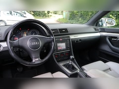 Audi A4 Avant - 4.2 V8 quattro S4 Pro Line|Yountimer|Fraaie staat