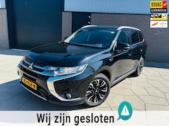 Mitsubishi Outlander - 2.0 PHEV Executive Edition| Erg mooie en luxe stekkerhybride| Stoelverwarming|All-Season|