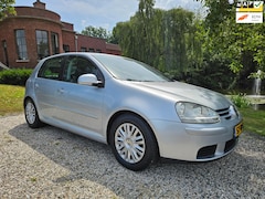 Volkswagen Golf - 1.6 FSI Sportline 5-deurs AIRCO/cruise