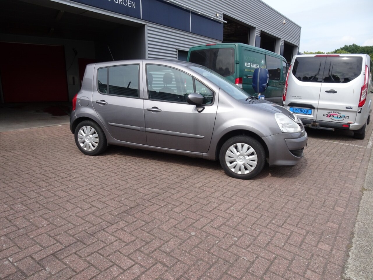 Renault Modus - 1.6 16V Automaat, Trekhaak 1.6-16V Night & Day - AutoWereld.nl