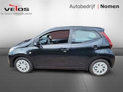 Toyota Aygo - 1.0 VVT-i x-play ltd Navi / camera / nw APK
