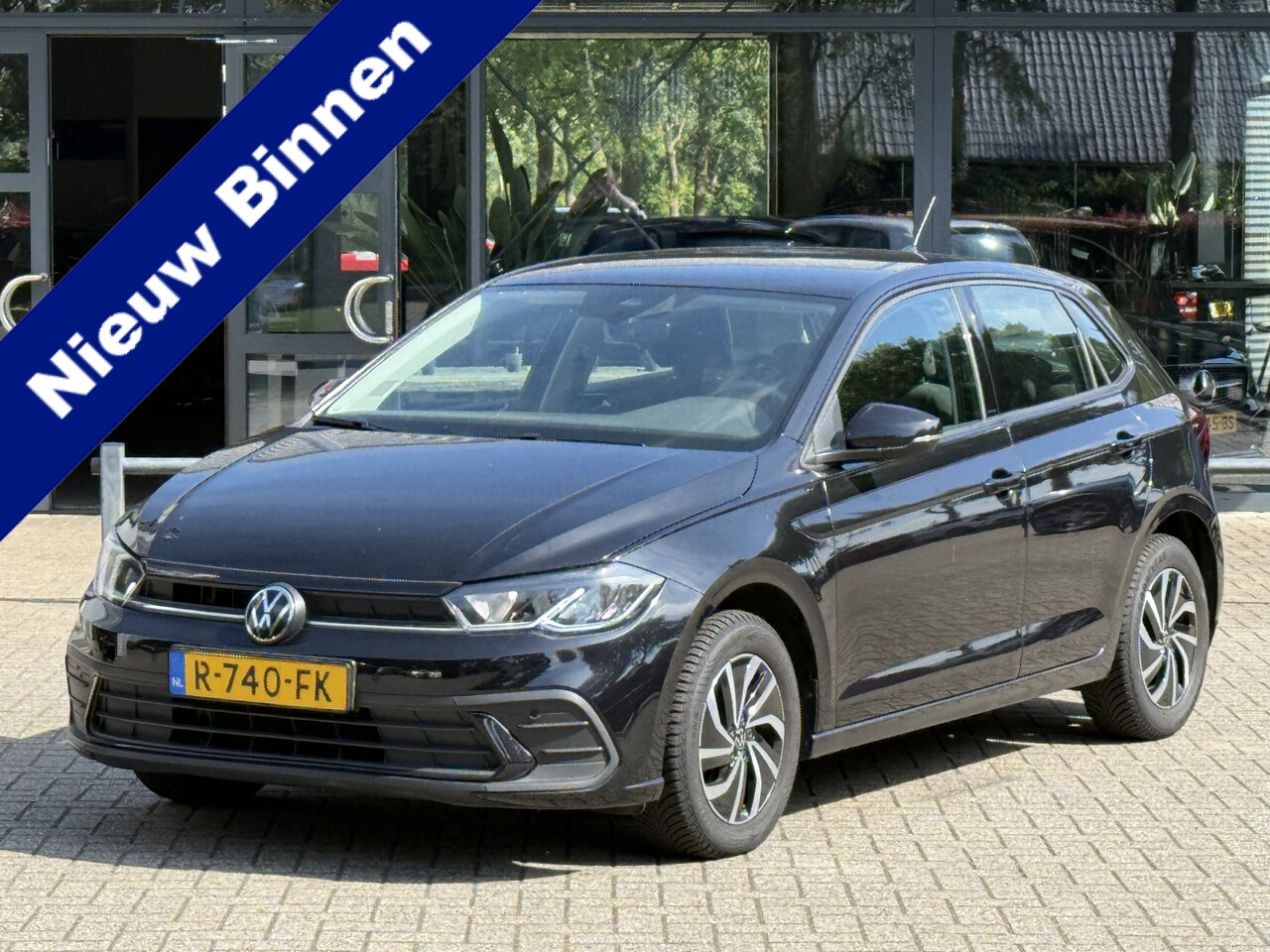Volkswagen Polo - 1.0 TSI Life Business/Automaat/Clima/Stoelverwarming/Led - AutoWereld.nl