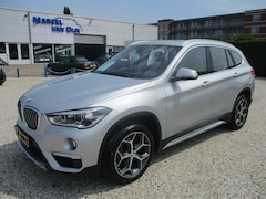 BMW X1 - SDrive20i High Executive Automaat