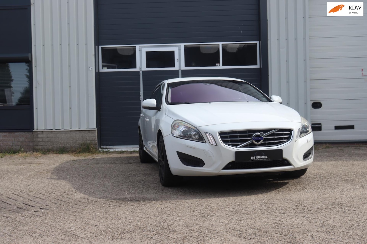 Volvo V60 - 2.0 T5 Momentum Heico - AutoWereld.nl