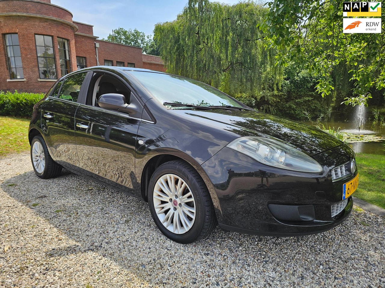 Fiat Bravo - 1.4 Dynamic 5-deurs AIRCO - AutoWereld.nl