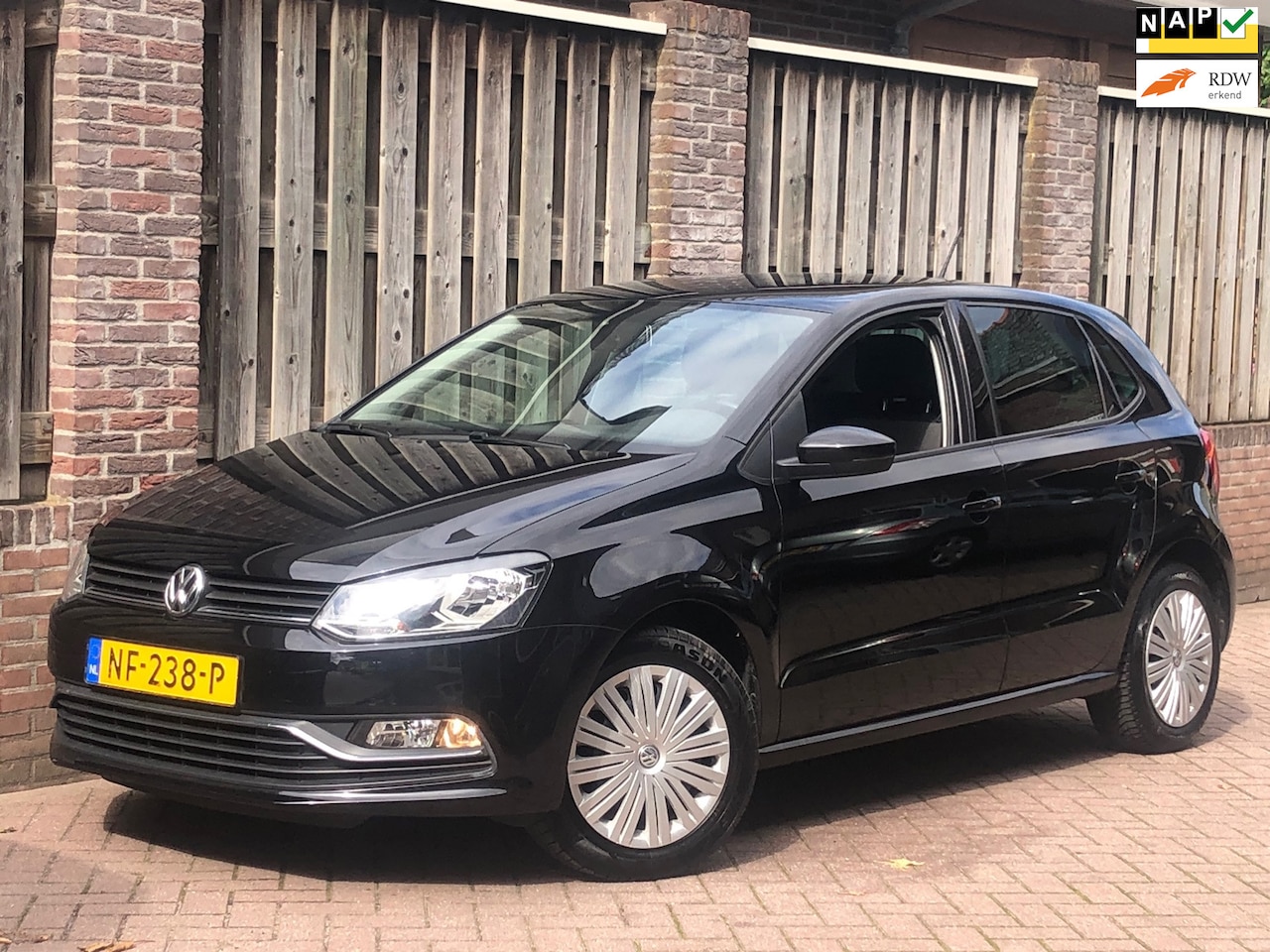 Volkswagen Polo - 1.2 TSI Comfortline 1.2 TSI Comfortline 5-deurs, AIRCO, cruise, NAVI Bj.2017 - AutoWereld.nl