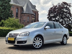 Volkswagen Jetta - 1.4 TSI Comfortline