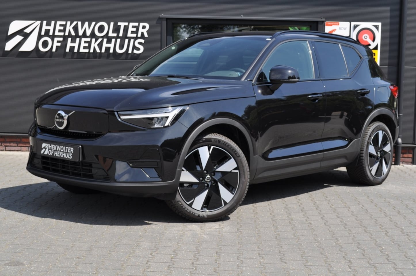 Volvo XC40 - XC 40 Pure Electric 2WD Core Recharge - AutoWereld.nl