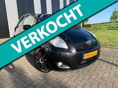 Toyota Yaris - 1.3 VVTi Aspiration Airco-ElekPakket-2 Sleutels