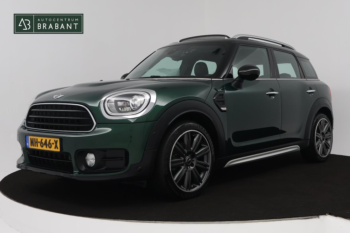 MINI Countryman - Mini 1.5 Cooper Chili (PANORAMADAK, STOELVERWARMING, ACHTERUITRIJCAMERA, H&K AUDIO, HEAD-U - AutoWereld.nl