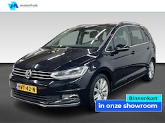 Volkswagen Touran - 1.4 TSI 150PK DSG-7 HIGHLINE 7ZITS NAVI LED TEL PDC
