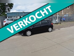 Toyota Auris - 1.6-16V Terra