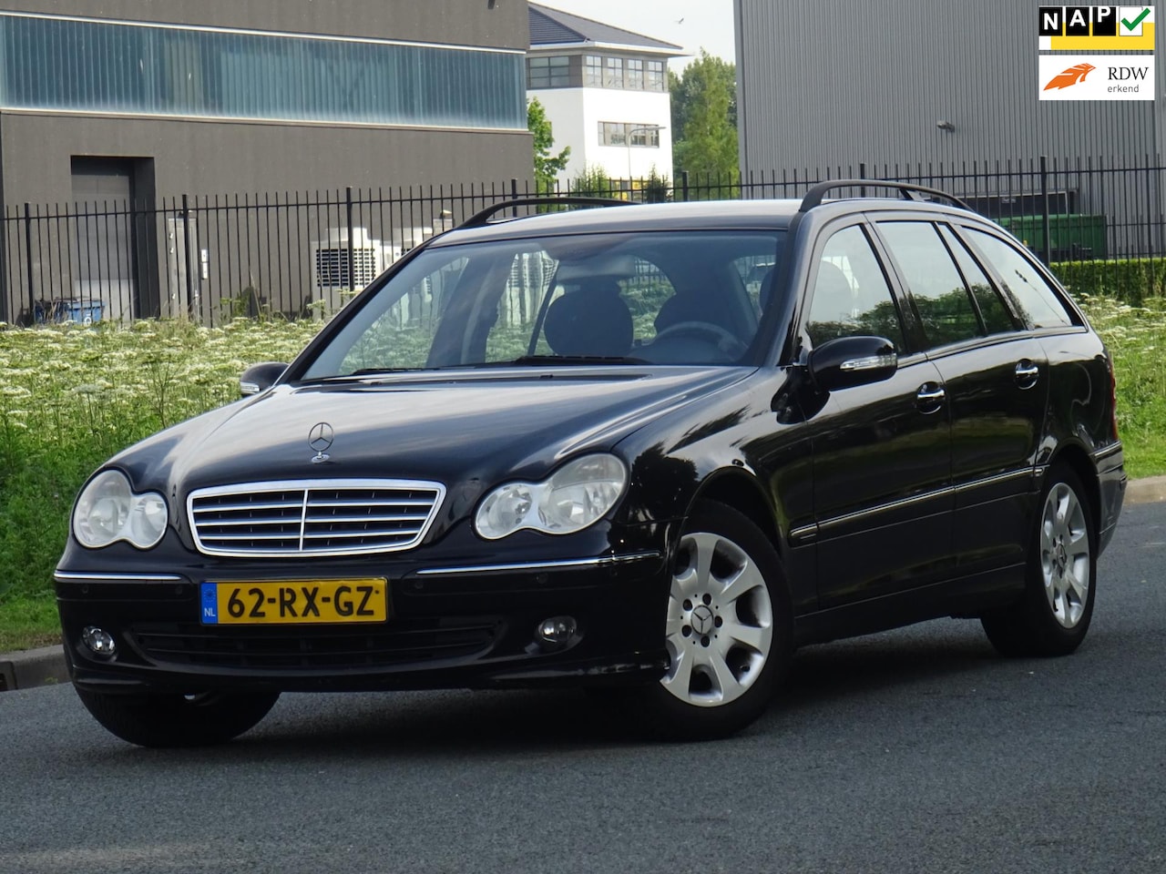 Mercedes-Benz C-klasse Combi - 180 K. Elegance AUT NAP/NAV/PDC - AutoWereld.nl