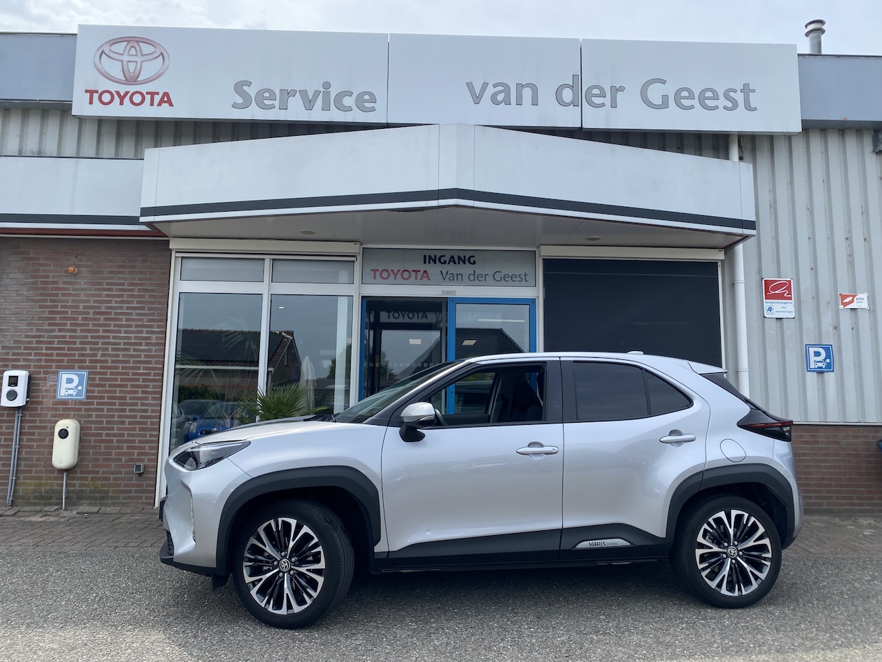 Toyota Yaris Cross - 1.5 Hybrid Executive 1.5 Hybrid Executive - AutoWereld.nl