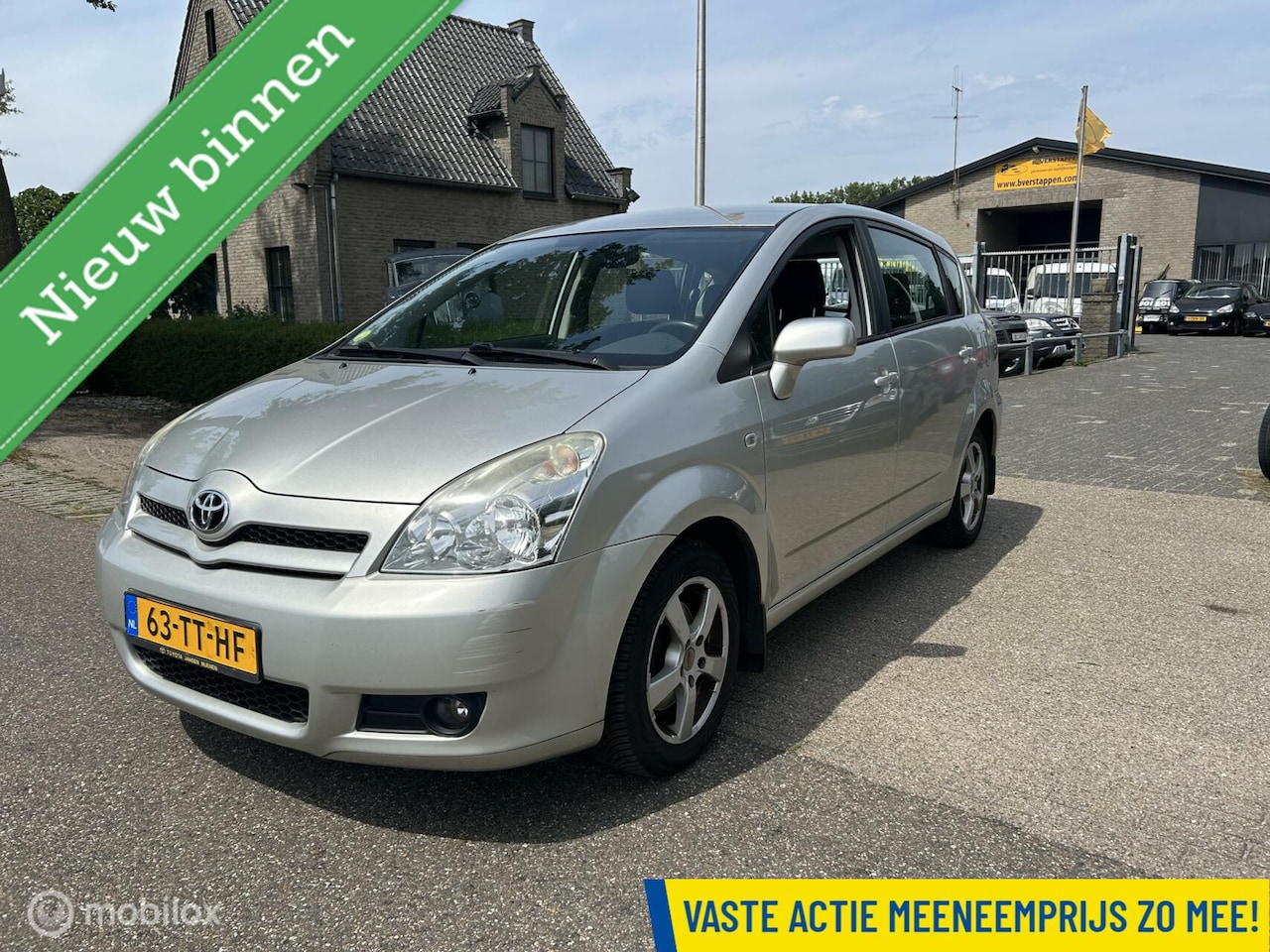 Toyota Verso - 5 persoons uitvoering 1.6 VVT-i Dynamic - AutoWereld.nl