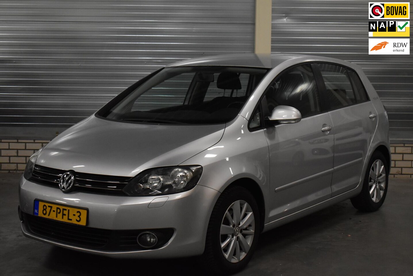 Volkswagen Golf Plus - 1.2 TSI Tour II BlueMotion +Naviagatie|Climate Control|Cruise Control|Trekhaak| - AutoWereld.nl