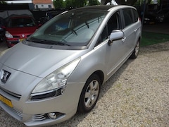 Peugeot 5008 - 1.6 THP ST 7p. panorama dak airco