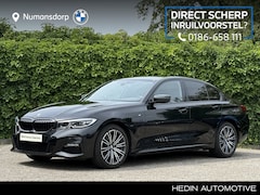 BMW 3-serie - 330e | M-Sport | 18'' | Camera | Getint Glas | HiFi