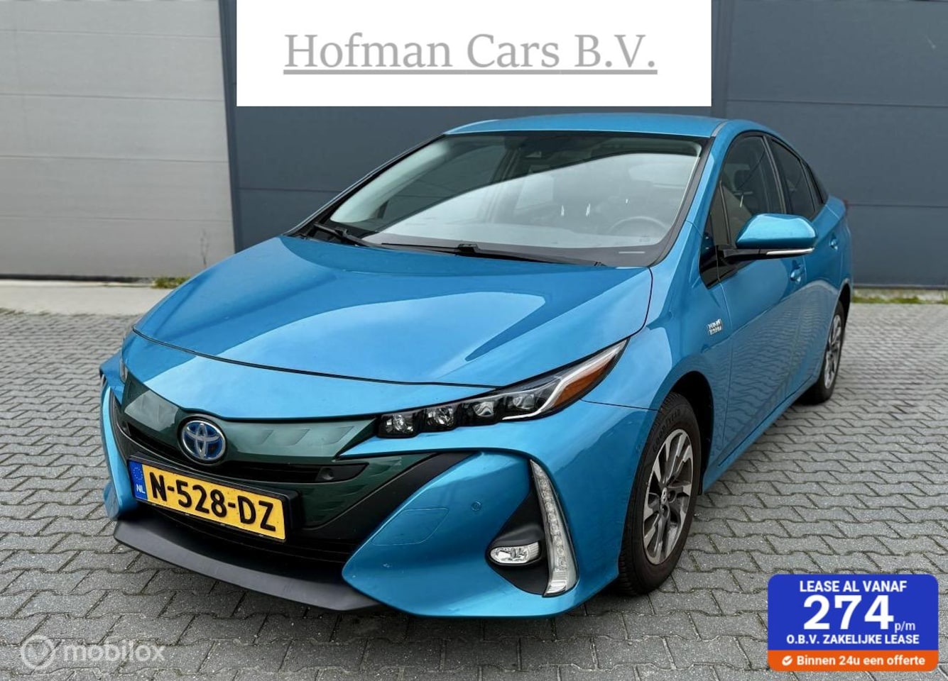 Toyota Prius - 1.8 Plug-in Business Plus PHV - AutoWereld.nl