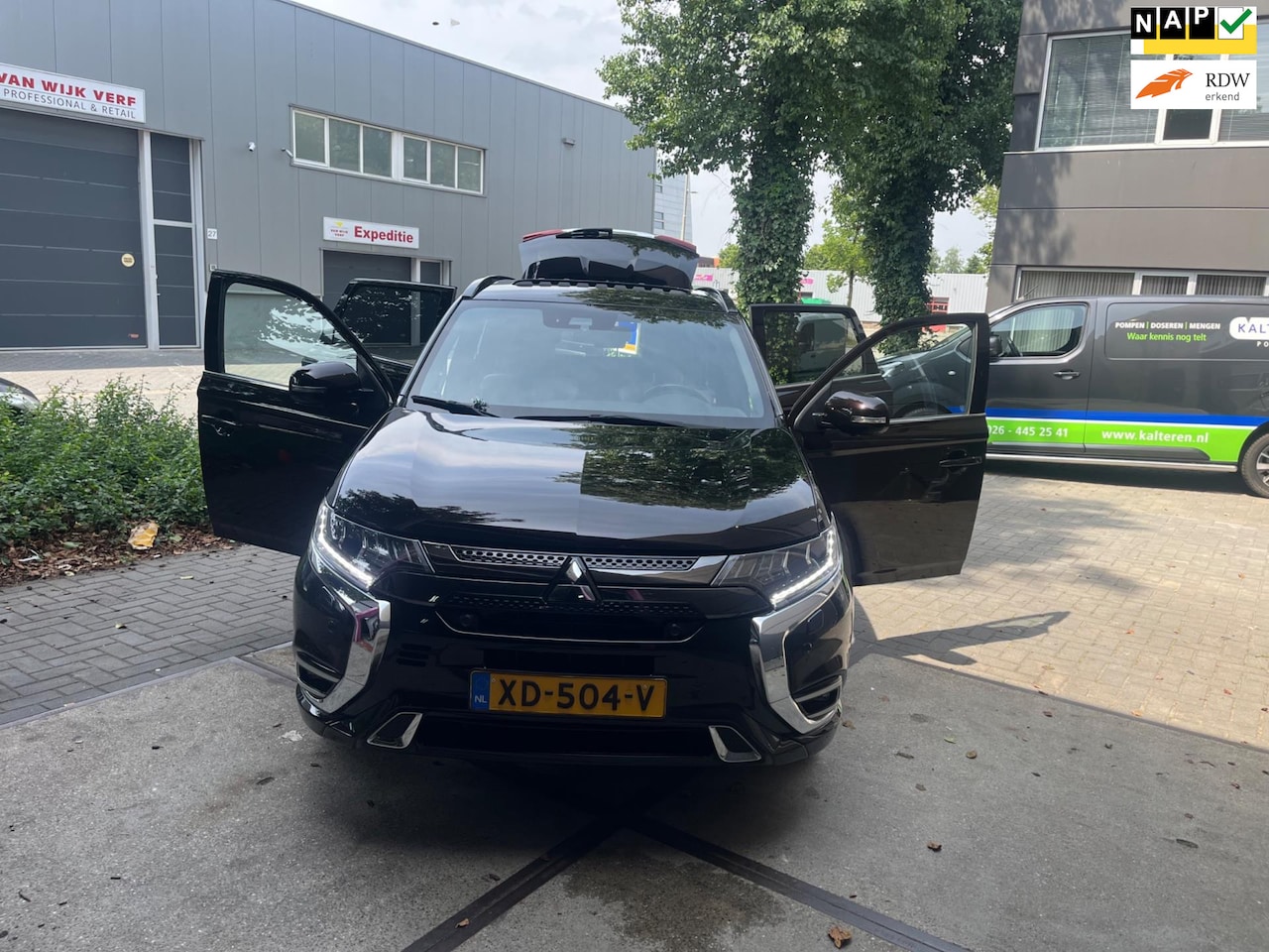 Mitsubishi Outlander - 2.4 PHEV S-Edition 2.4 PHEV S-Edition - AutoWereld.nl